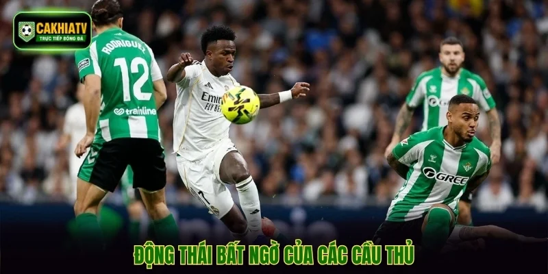 Động thái bất ngờ của các cầu thủ